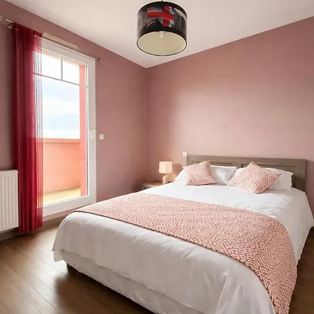 For 6 People, Terrace, Parking Lejlighed